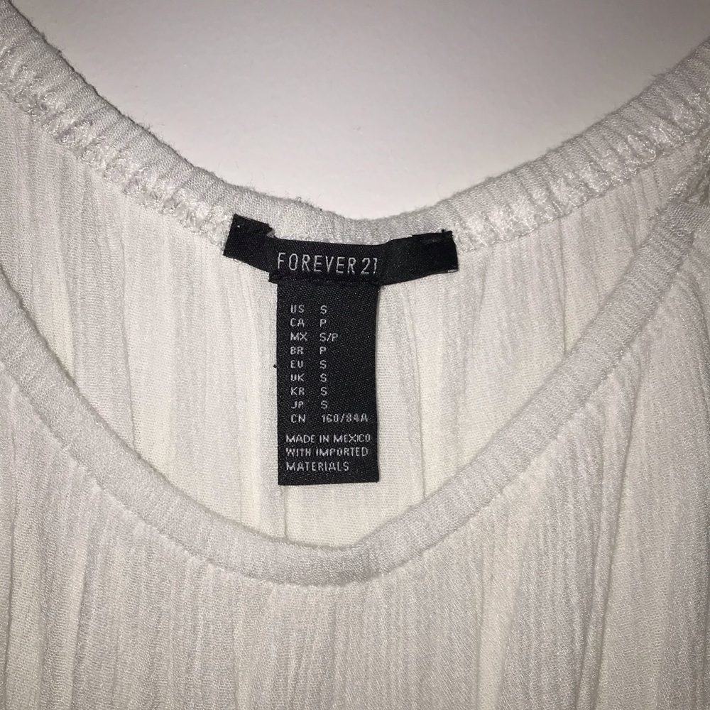 White Off the Shoulder Top - Picture 3 of 3